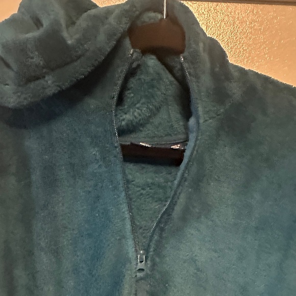 Basic Editions Women's Deep Teal Teddy Jacket - Picture 3 of 8